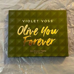 Violet Voss Olive You Forever Eyeshadow Pallet!! Never swatched with box 📦